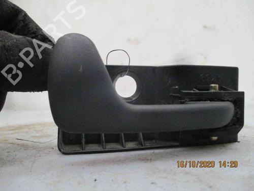 Maniglia interna anteriore destra FIAT PUNTO (176_) 1.7 TD (176AT) (63 hp) 24010634