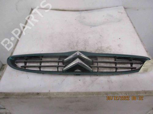 Used Grille CITROËN SAXO (S0, S1) 1.4 VTS (75 hp) 26628353