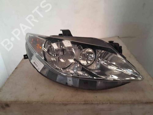 Used Right headlight SEAT IBIZA IV (6J5, 6P1) 1.2 TDI (75 hp) 24103759