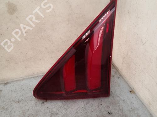 Used Right tailgate light PEUGEOT 3008 II SUV (MC_, MR_, MJ_, M4_) 2.0 BlueHDi 150 (MJAHXH, MJAHXV, MJAHXG, MJAHSH, MJAHRH,... (150 hp) 27709572