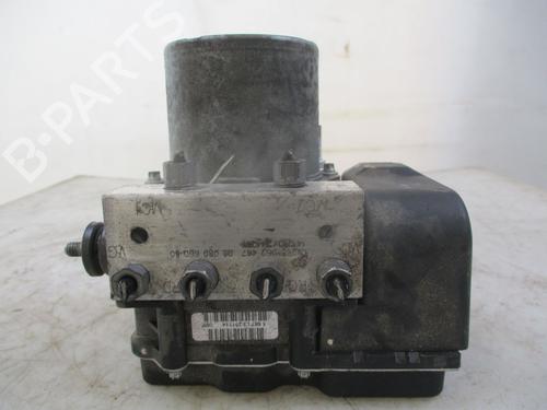 Used ABS pump PEUGEOT 5008 (0U_, 0E_) 1.6 HDi (114 hp) 26019154