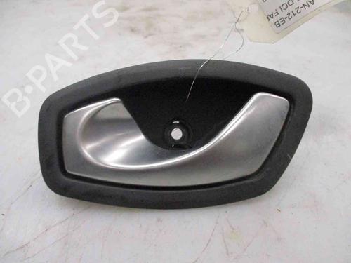 Venstre foran invendig håndtak RENAULT MEGANE III Hatchback (BZ0/1_, B3_) 1.5 dCi (BZ0C) (90 hp) 20205287