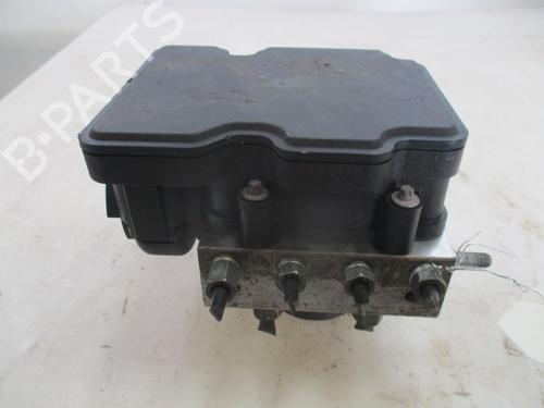 Used ABS pump ABS pump NISSAN MICRA IV (K13K, K13KK) 1.2 (80 hp) 33892136 33892136
