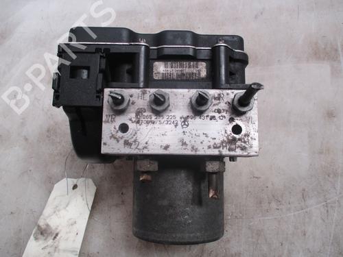 Used ABS pump MERCEDES-BENZ A-CLASS (W169) A 150 (169.031, 169.331) (95 hp) 26019161