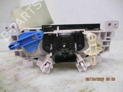 Climate control DACIA SANDERO 1.4 (BS0C, BS0A, BS0G, BS1F, BS0E) | BP19716721I5
