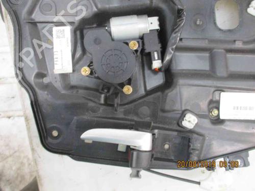 Rudehejsemekanisme venstre bagtil MAZDA 6 Hatchback (GG) 2.0 DI (GG14) | BP24006472C24 