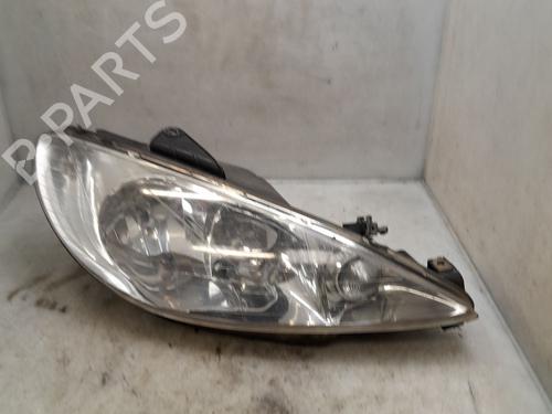 Used Right headlight PEUGEOT 206 Hatchback (2A/C) 1.4 HDi eco 70 (68 hp) 31983979