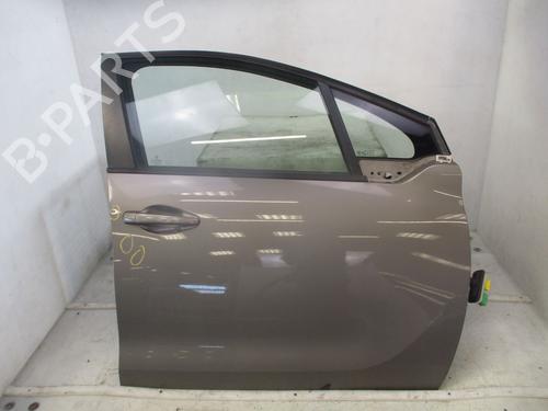 Used Right front door Right front door 33858335 33858335