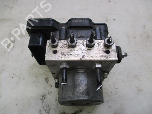 Bremsaggregat ABS für MERCEDES-BENZ A-CLASS (W176) A 180 (176.042) (122 hp) 31983971
