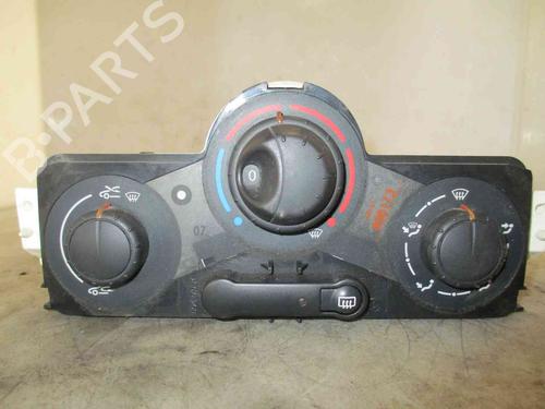 Commande Chauffage RENAULT MEGANE II (BM0/1_, CM0/1_) 1.5 dCi (BM02, BM13, BM2A, CM02, CM13) (101 hp) 26620403