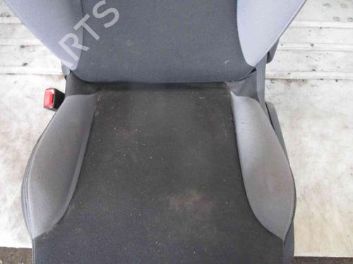 Left front seat CITROËN C3 II (SC_) 1.4 HDi 70 (SC8HZC, SC8HR0, SC8HP4) | BP19716560C15 