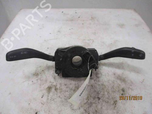 Used Headlight switch VW POLO (9N_, 9A_) 1.4 TDI (75 hp) 24009692