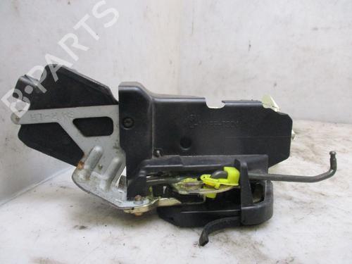 Rear left lock HYUNDAI SANTA FÉ I (SM) 2.0 CRDi 4x4 | BP24013440C100 