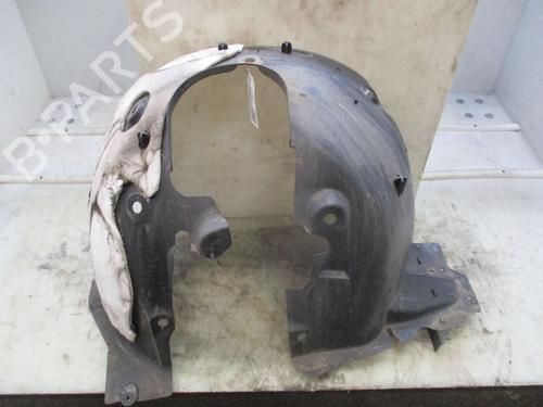 Used Wheel arch RENAULT CLIO V (B7_) 1.0 LPG (B7MT) (101 hp) 30723045