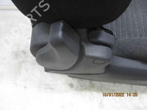 Right front seat CITROËN C3 Picasso (SH_) 1.2 THP 110 (SHHNZ6) | BP19742357C16 