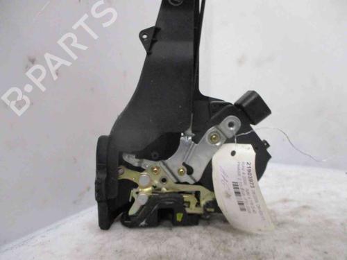 Used Rear left lock TOYOTA RAV 4 II (_A2_) 2.0 D 4WD (CLA20_, CLA21_, CLA20R, CLA21R) (116 hp) 24009427