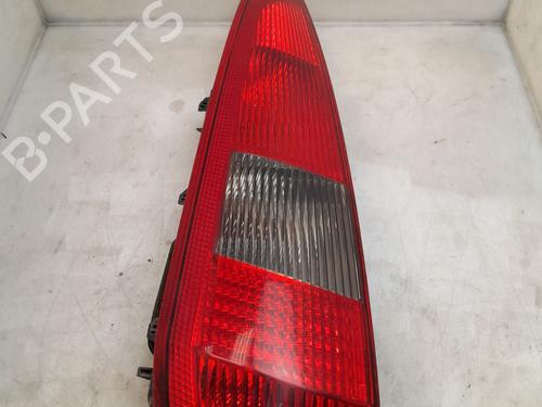 Used Left taillight FORD FIESTA V (JH_, JD_) 1.4 16V (80 hp) 30310208