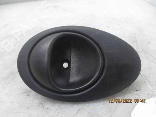 Used Front right interior door handle CHEVROLET MATIZ (M200, M250) 0.8 (52 hp) 19736619