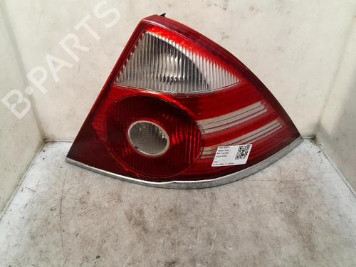 Used Right taillight FORD MONDEO III (B5Y) [2000-2007]  24971619