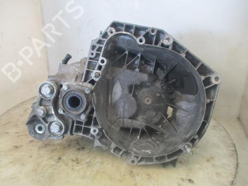 Used Gearbox Gearbox FIAT BRAVO II (198_) 1.6 D Multijet (198AXH1B) (105 hp) 33247135 33247135