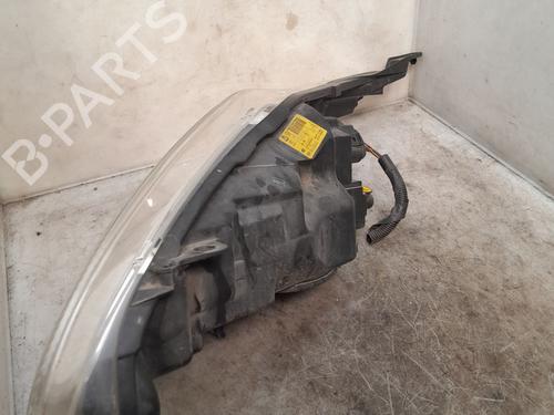 Right headlight FORD FIESTA VI (CB1, CCN) 1.4 TDCi | BP25984753C29 