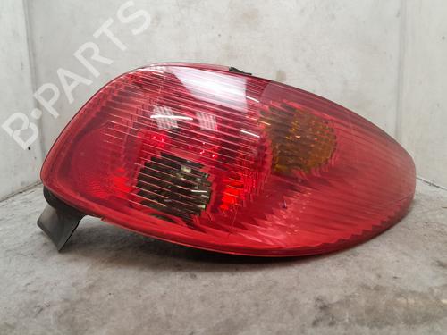 Used Right taillight PEUGEOT 206 Hatchback (2A/C) 1.4 HDi eco 70 (68 hp) 28330526