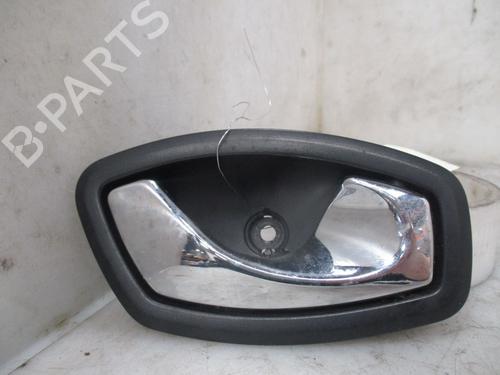 Used Front right interior door handle RENAULT SCÉNIC III (JZ0/1_) 1.5 dCi (110 hp) 26635205