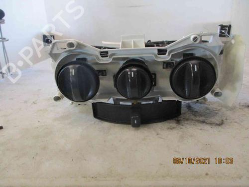 Used Climate control FIAT PUNTO (188_) 1.2 16V 80 (188.233, .235, .253, .255, .333, .353, .639,... (80 hp) 19738266