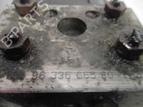Used ABS pump CITROËN XSARA PICASSO (N68) 1.8 16V (115 hp) 19736262
