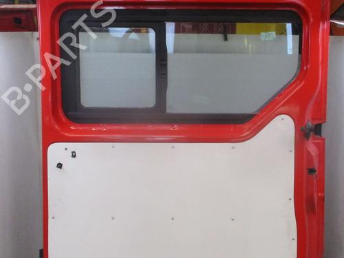 Używane Drzwi boczne / przesuwne prawe RENAULT MASTER III Van (FV) 2.3 dCi 125 FWD (FV0C, FV0D, FV0G, FV0H, FV0J, FV0K,... (125 hp) 30796696