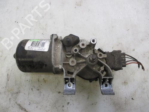 Used Front wiper motor Front wiper motor RENAULT CLIO III (BR0/1, CR0/1) 1.5 dCi (88 hp) 32398424 32398424