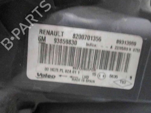 Right headlight RENAULT TRAFIC II Bus (JL) 2.5 dCi 145 (JL0J) | BP26629271C29 