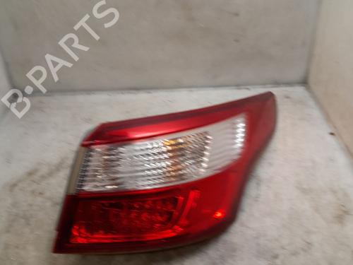 Used Right taillight Right taillight RENAULT LATITUDE (L70_) 3.0 dCi 240 (L70G) (241 hp) 33030736 33030736