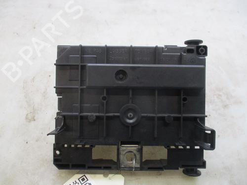 Fuse box CITROËN C4 Picasso I MPV (UD_) 1.6 HDi | BP30884318E1
