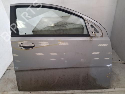 Porta anteriore destra Porta anteriore destra CHEVROLET AVEO / KALOS Hatchback (T250, T255) 1.2 (84 hp) 37000641 37000641