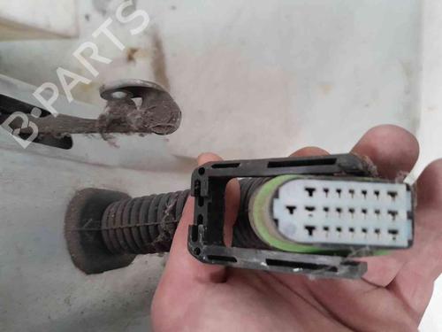 Right front door RENAULT MEGANE I Coach (DA0/1_) 1.6 16V (DA0B, DA04, DA11) | BP20205253C3 