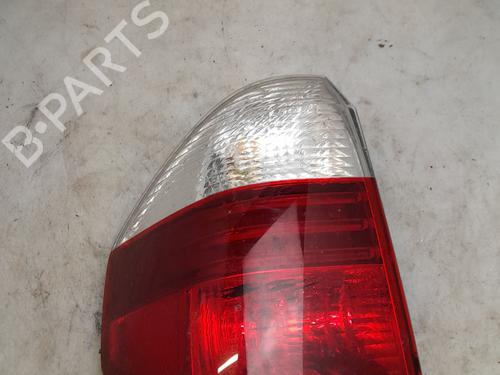 Feu arrière gauche BMW X3 (E83) 2.0 i (150 hp) 31934591