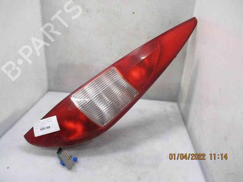 Used Right taillight FORD MONDEO III Turnier (BWY) 2.0 16V TDDi / TDCi (115 hp) 26624939