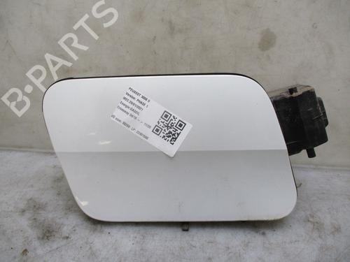 Used Fuel flap PEUGEOT 3008 II SUV (MC_, MR_, MJ_, M4_) 1.5 BlueHDi 130 (131 hp) 25210149