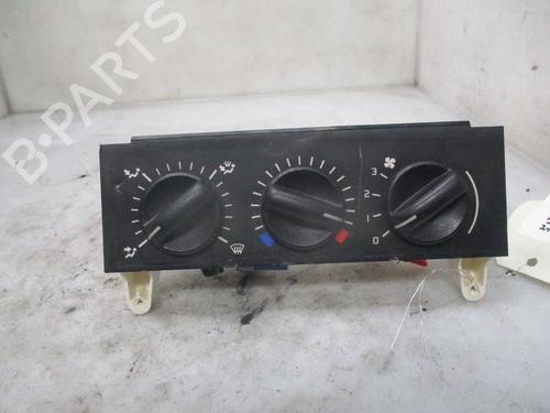 Używane Panel klimatyzacji / ogrzewania HONDA CIVIC VI Saloon (EJ, EK, SO) 1.5 i (EK3) (114 hp) 24304435