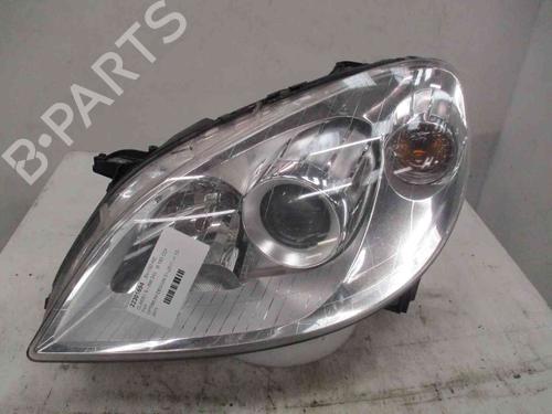 Używane Lampa przednia lewa MERCEDES-BENZ B-CLASS Sports Tourer (W245) B 180 CDI (245.207) (109 hp) 26631672