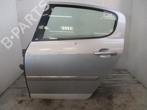 Used Left rear door PEUGEOT 407 (6D_) 2.0 HDi 135 (6DRHRH, 6DRHRE, 6DRHRG, 6DRHRJ) (136 hp) 28207347