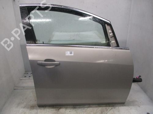 Used Right front door OPEL ASTRA H (A04) [2004-2014]  24970574