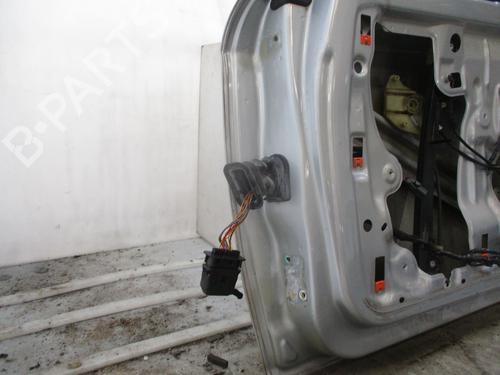 Right front door SEAT LEON (1P1) 1.9 TDI | BP26668157C3 