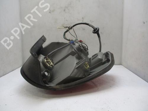 Right taillight HYUNDAI SANTA FÉ I (SM) 2.0 CRDi 4x4 | BP26635684C35 