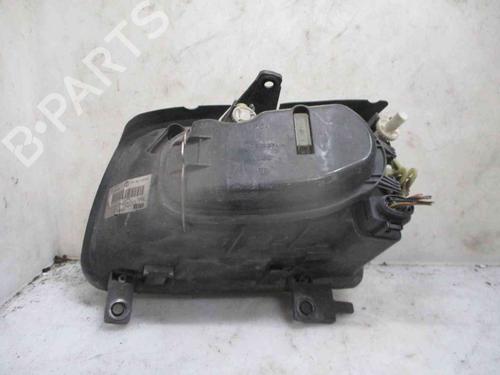 Right headlight VW POLO (6N2) 1.0 | BP19737952C29 