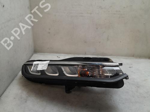 Used Right daytime light Right daytime light 36849342 36849342