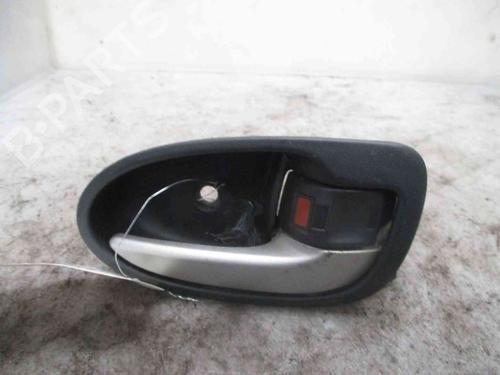 Used Rear right interior door handle TOYOTA YARIS (_P9_) 1.3 VVT-i (SCP90_, SCP90R) (87 hp) 20203169