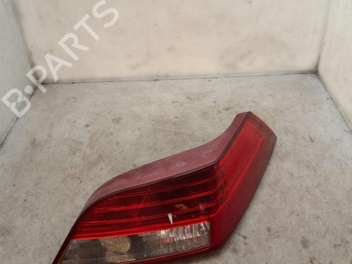 Farolim direito Farolim direito FORD FOCUS II Convertible 2.0 TDCi (136 hp) 36097709 36097709