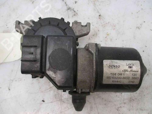 Front wiper motor FIAT 500 (312_) 1.4 (312AXC1B, 312CXC1B) | BP26621888M29 - Image 3